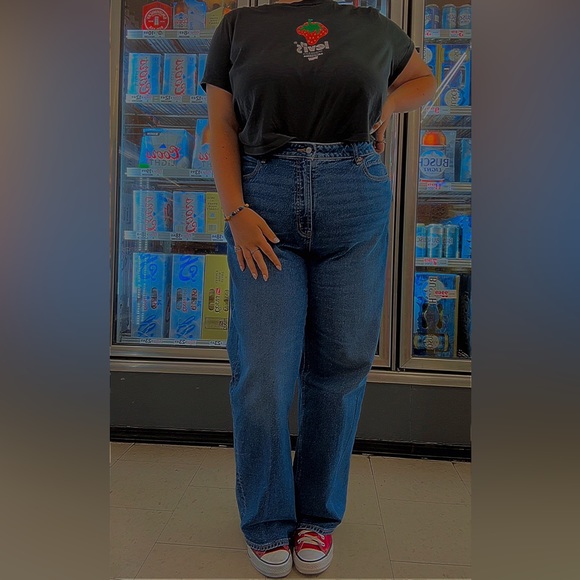 Meet your Posher, Makenna - Picture 6 of 6